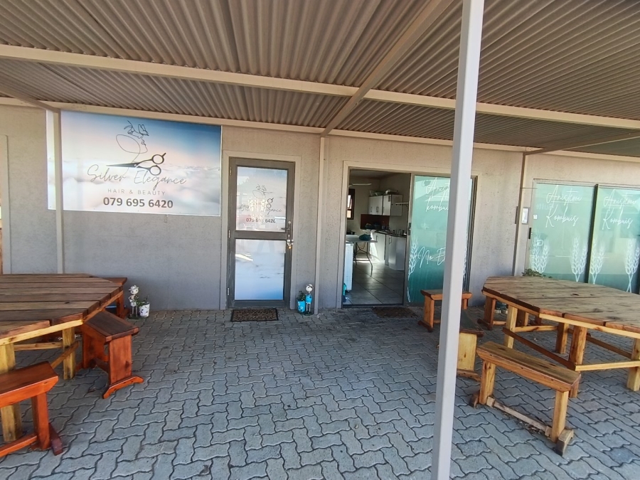 2 Bedroom Property for Sale in Wilkoppies North West